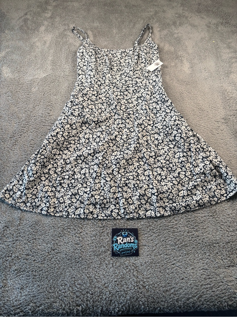 Old Navy Women’s XS Floral Fit & Flare Dress Navy White NWT $34.99